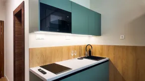 Axiom Suites - Nova 4 - Image 4