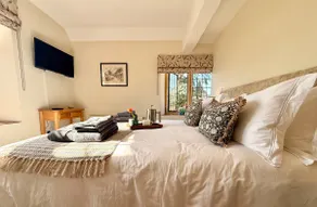 Mulberry Cottage - Cotswold Charm & Free Parking - Image 4