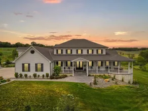 Luxury! Private 14 Acres, Pool, Hunt, Hot Tub - Image 5