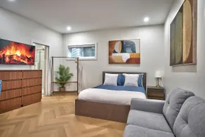 Boutique Studio, Spa Bath & Parking, Sleeps 2 - Image 3
