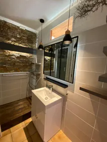 Flowery Mountain Residence - Image 4