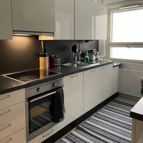 Green one bedroom flat at the heart of the city - Image 5