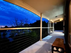 4BR Hills Retreat | City Views | 15min CBD - Image 3