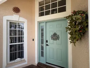 Modern Coastal Retreat Near Beaches, IMG Academy - Image 3