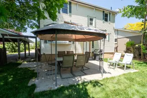 North London Gem | 7 Beds | BBQ/Gym | Sleeps 11 - Image 2