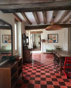 Beautiful village house with 13 beds, 1.5 hours from Paris - Image 4