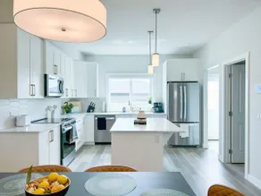 Luxury Townhouse - Sleeps 10 - Image 3