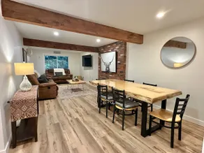 NEWLY Renovated 2BR/2BA Closest to the Clubhouse - Image 2