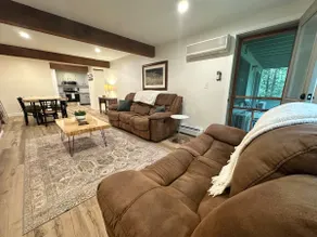 NEWLY Renovated 2BR/2BA Closest to the Clubhouse - Image 3