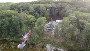 Lake house on 2.5 Acres with public boat launch - Image 3