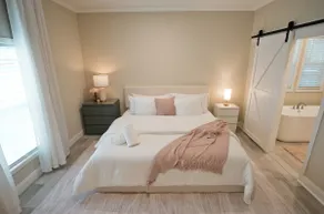 Sky House - Image 4