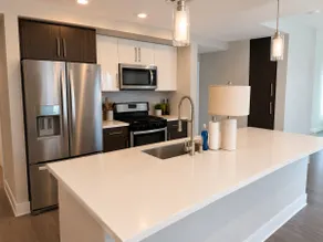 Modern 2BR Oasis w/ Pool & Gym - Image 4