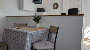 Charming studio - Image 4