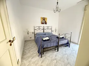 Aurea House in the center near Cefalù (1.5 km from the sea) - Image 4