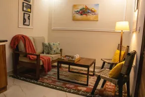 401 | Designer Studio w/ Balcony | Golf Course Rd - Image 2