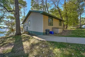 Lake Front Cabin Retreat On Devils Lake - Image 2