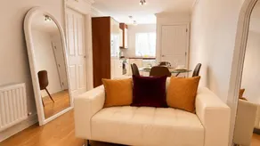 Modern 2BR Apt - Near K Club & Naas Racecourse - Image 2