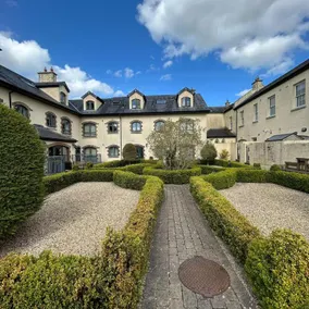 Modern 2BR Apt - Near K Club & Naas Racecourse - Image 3