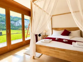 Waterfall 3BR Garden Apt near Interlaken • AC - Image 2