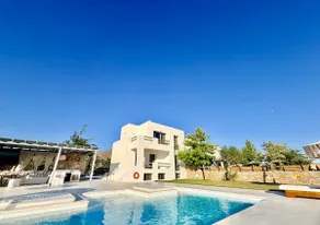 Noema Luxury Villas - Private Pool & Sea View - Image 3