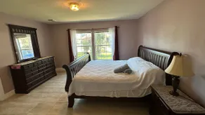 Quiet & Safe 4BR Home. 10 min IAH, 25 min Downtown - Image 5