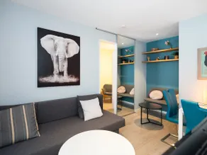 Cathedral & Square - City Centre - Sleeps 4 - WiFi - Image 3