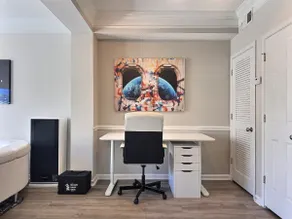 Stellar suite w/ Gym, Pool & Netflix, sleeps 4! - Image 4