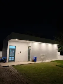 1BHK Stay/Prime Location/AC/Inverter Backup/Fridge - Image 2