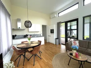 Beautiful vacation home with veranda in Enter - Image 4