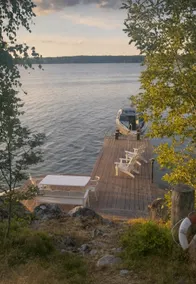 Charming cottage near Vaxholm! Lake property & private dock - Image 3