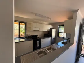 Toowoomba Townhouse Retreat - Image 4