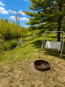City Limits|River Front|Hot Tub|ATV Trails|Pets - Image 3