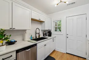 Bluff City 2BR Gem | Central & Serene - Image 5