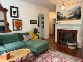 Laurelwood Estate Cottage at Sanita Hills - Image 4