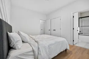Brand New 4-Bedroom/4-Bathroom Home in Newton - Image 5