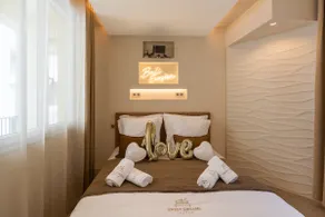 Bali Escape | Hot Tub & Private Sauna in Nice - Image 2