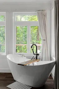 The Hideaway: hot-tub+Fire-pit+E-Bikes+Secluded - Image 3