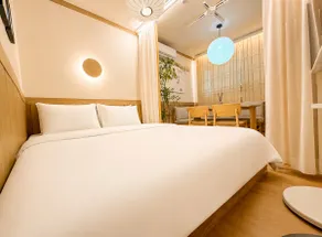 4 minutes from Hyehwa Station | Hanok-style stay | 2 bedrooms for up to 4 people | Seoul Heritage - Image 5