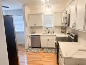 100 year old charmer in Floral Heights area - Image 5