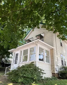It's a Wonderful Bungalow on Philadelphia St. - Image 4