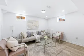 Spacious 3 Bedroom Guest Suite Innisfil - Image 5