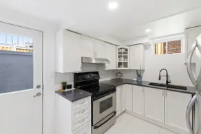 Spacious 3 Bedroom Guest Suite Innisfil - Image 3