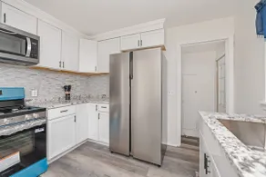 Renovated 4BR Home | Near Airport & Downtown - Image 5