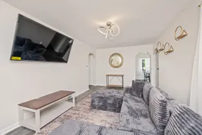 Renovated 4BR Home | Near Airport & Downtown - Image 3