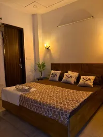 2BHK In Gurugram |(near golf course ) - Image 4