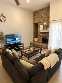Modern 3 Story Home 9 Min to DFW w King Suite Pool - Image 2