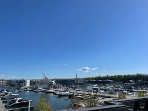 Friday Harbour Waterfront Chic Getaway - Image 5
