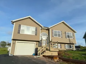 Private house• Self checkin•Near downtown-UPEI-QEH - Image 2