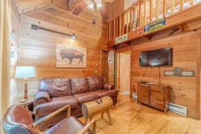 Unicoi Pines | Hot Tub, Pet-Friendly Cabin Near He - Image 4