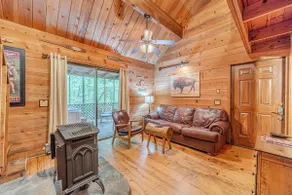 Unicoi Pines | Hot Tub, Pet-Friendly Cabin Near He - Image 3
